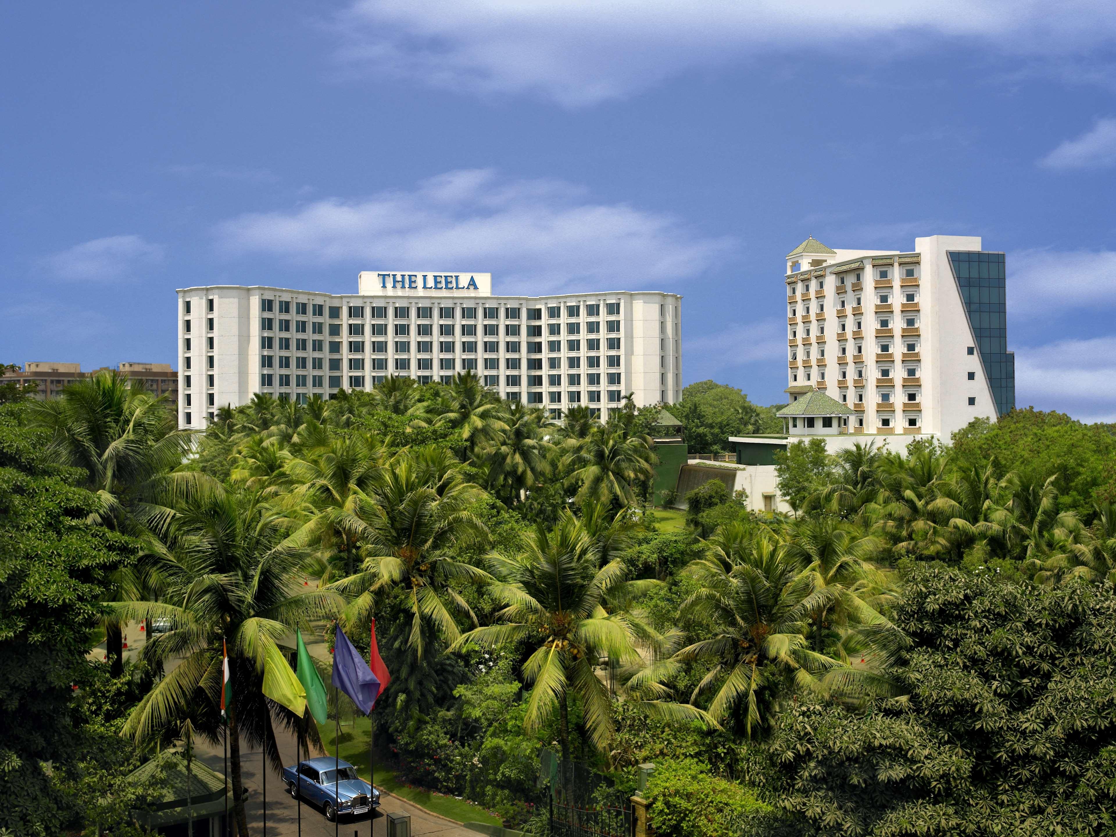 The Leela Mumbai Hotel Exterior photo The Leela Palace, Bangalore